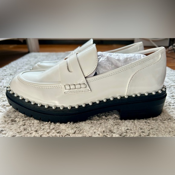 NWT Branna Pearl Loafers - Picture 3 of 4